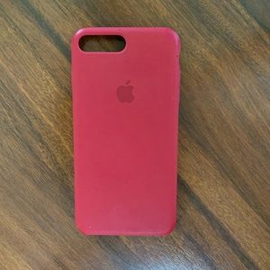 iPhone 7 Plus case from Apple Store.